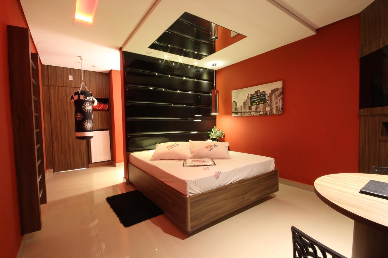 Happy Night (Adults Only) Hotel Cotia  Exterior photo