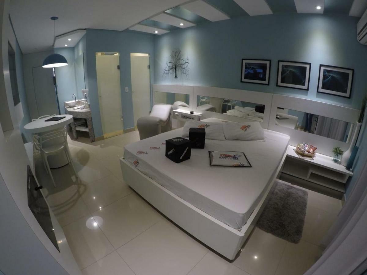 Happy Night (Adults Only) Hotel Cotia  Exterior photo